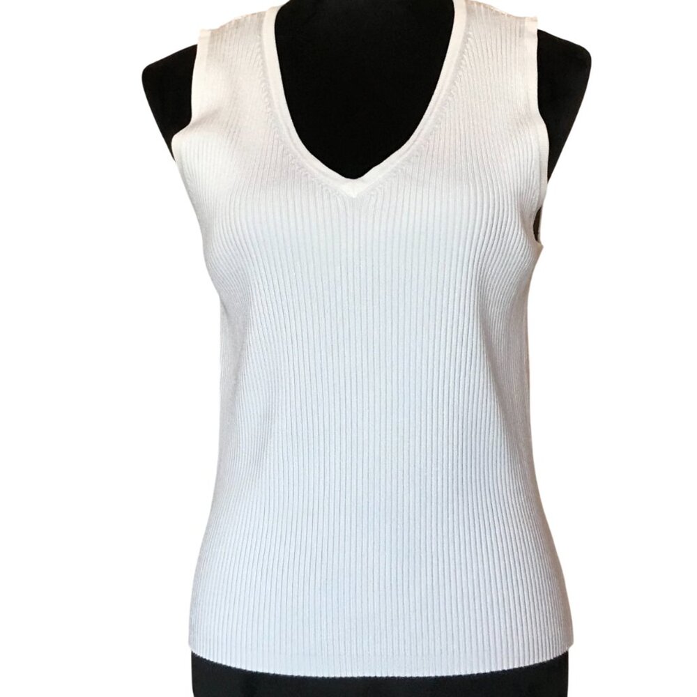 Kathie Lee Lightweight Ribbed Sleeveless Sweater Top, Soft Cream Fabric XL 16-18